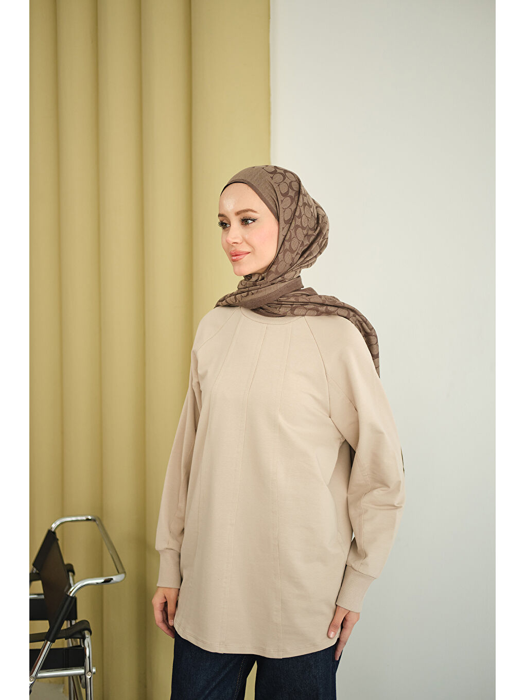 Ekru Kadın Dikiş Detaylı Bisiklet Yaka Sweat Krem-3