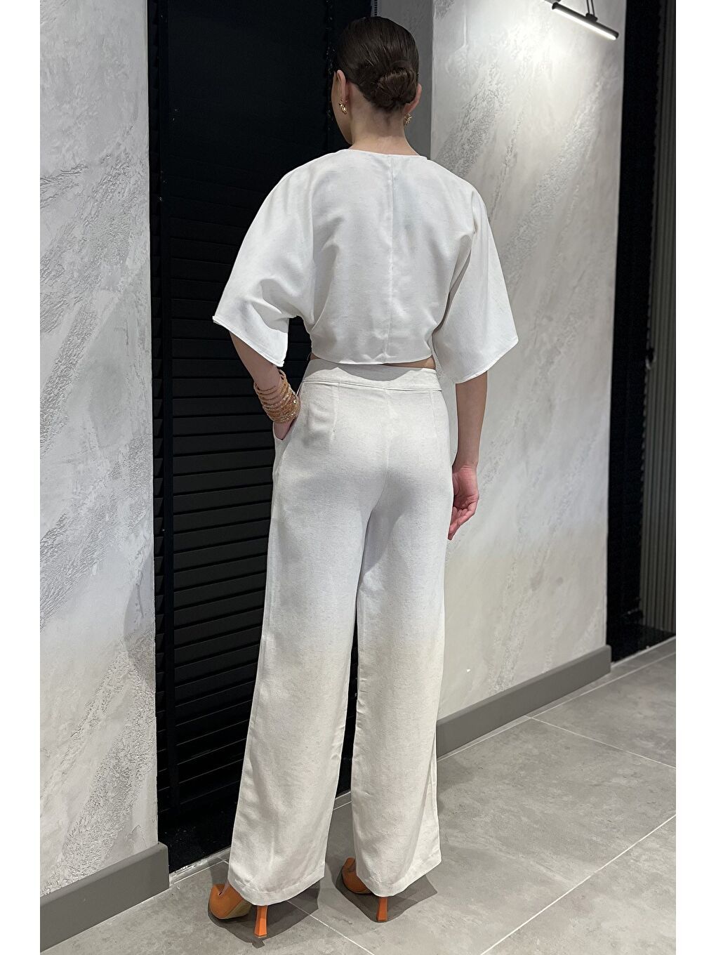 Bej Kadın Yüksek Bel Pileli Bol Paça Palazzo Keten Pantolon-2