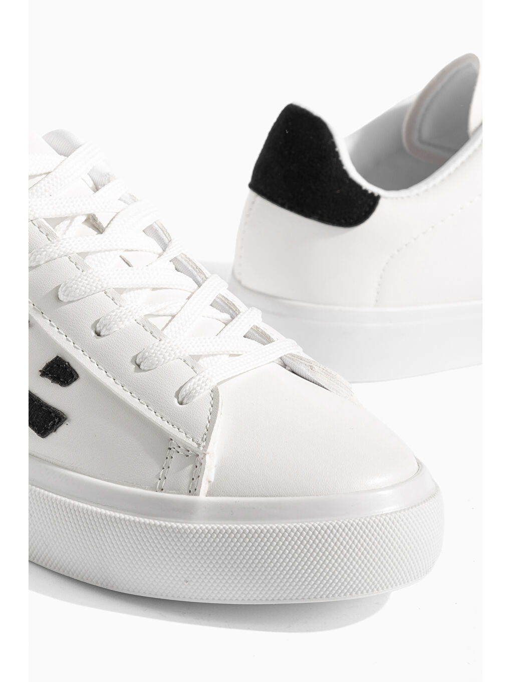 Beyaz Forden Günlük Ortopedik Kadın Sneaker Spor Ayakkabı-2