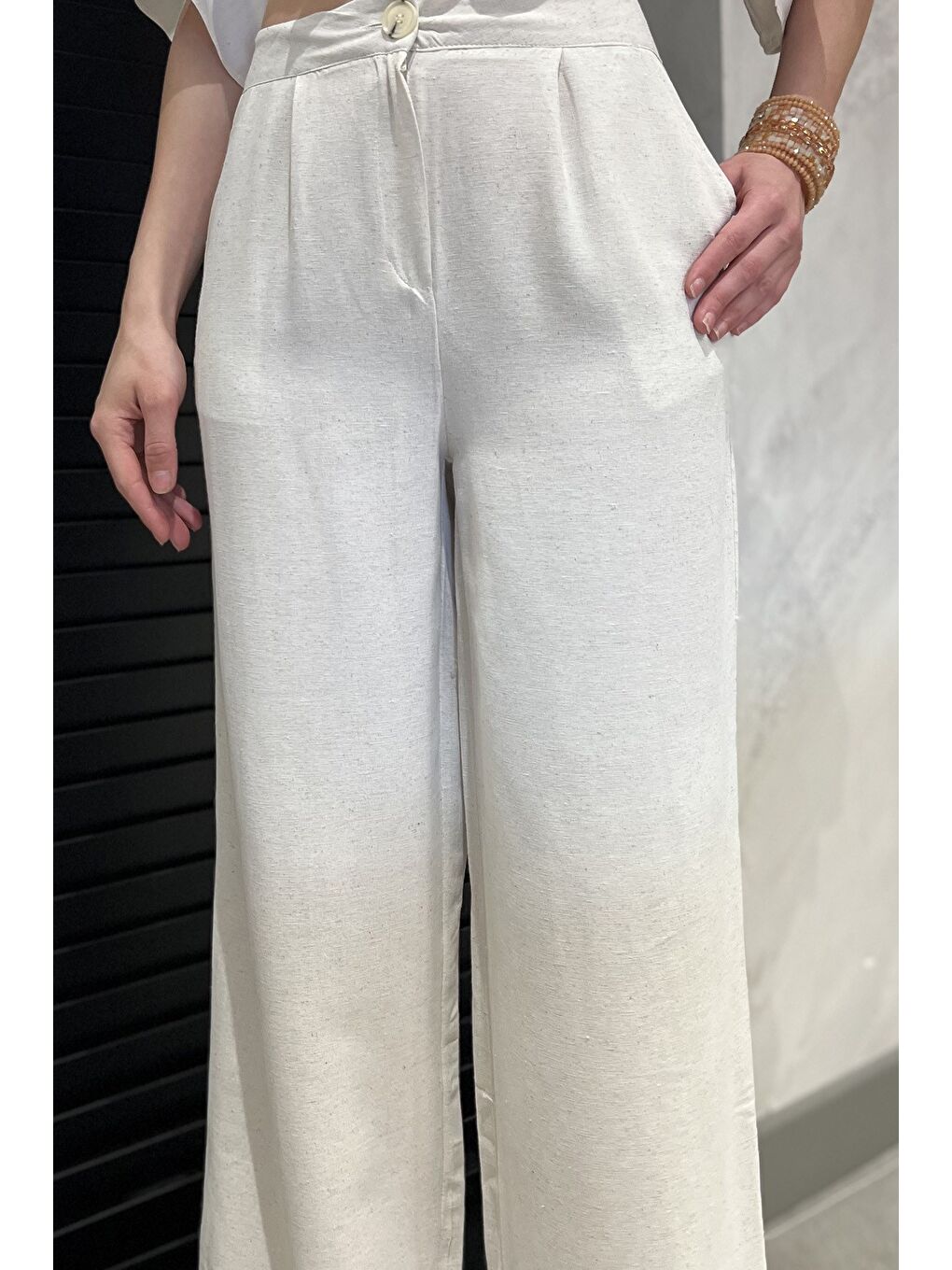 Bej Kadın Yüksek Bel Pileli Bol Paça Palazzo Keten Pantolon-4