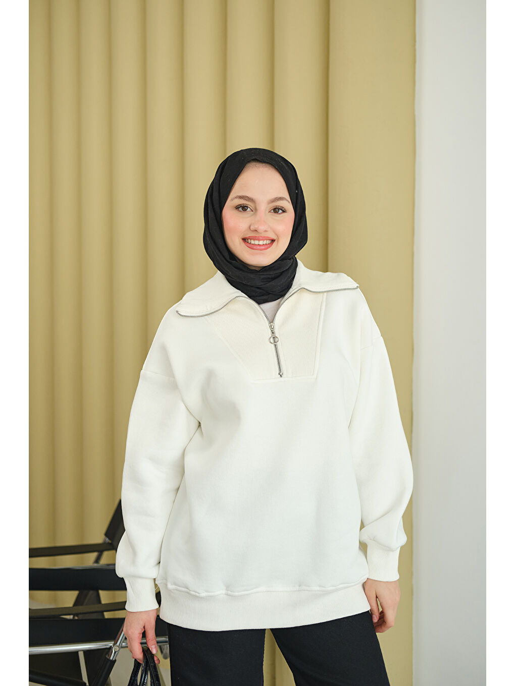 Kadın Yarım Fermuarlı Sweat Ekru-1