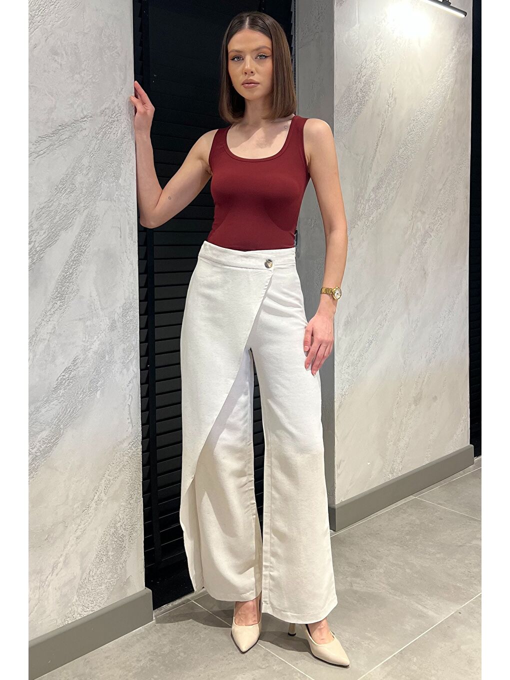 Bej Kadın Yüksek Bel Parçalı Yan Fermuarlı Keten Pantolon-1