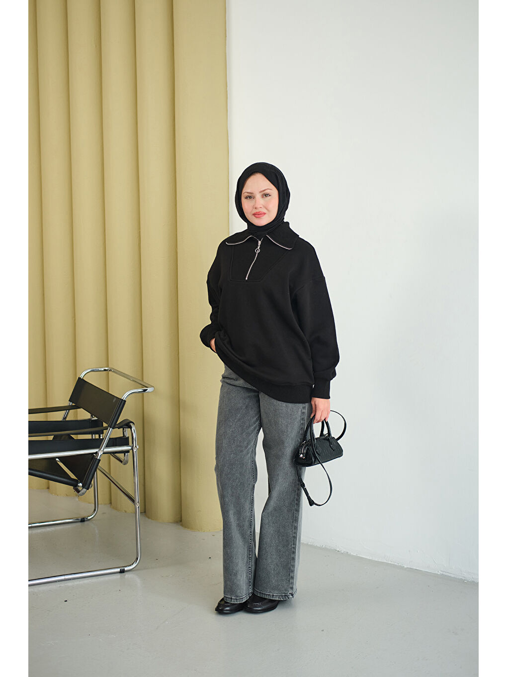 Kadın Yarım Fermuarlı Sweat Siyah-3