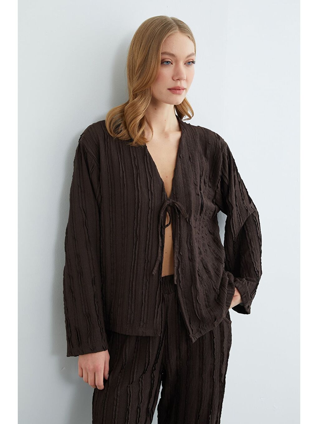 Kahverengi Önden Bağlamalı Krep Kumaş 2 Li Takım-1