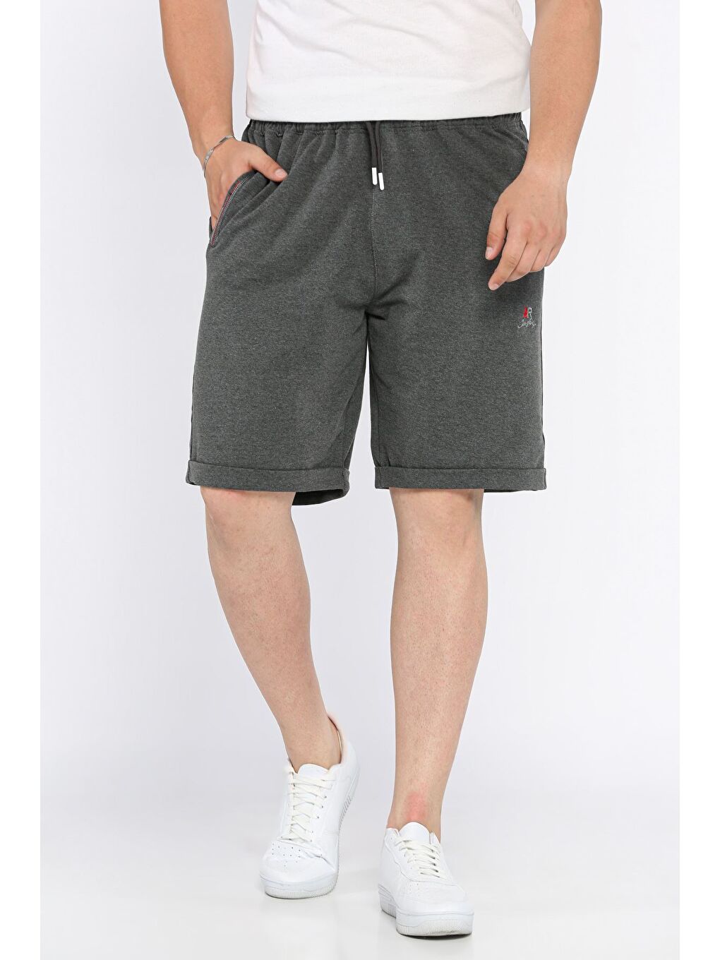 Gri Erkek Bel Lastikli Cep Fermuarlı Duble Paça Şort