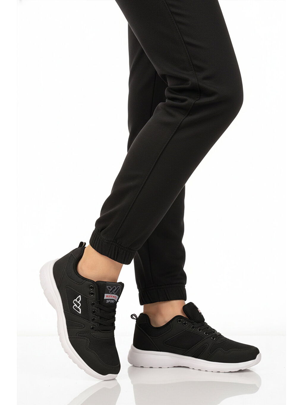 Siyah Beyaz Fileli Hafif Bağcıklı Esnek Unisex Spor Ayakkabı 020 G