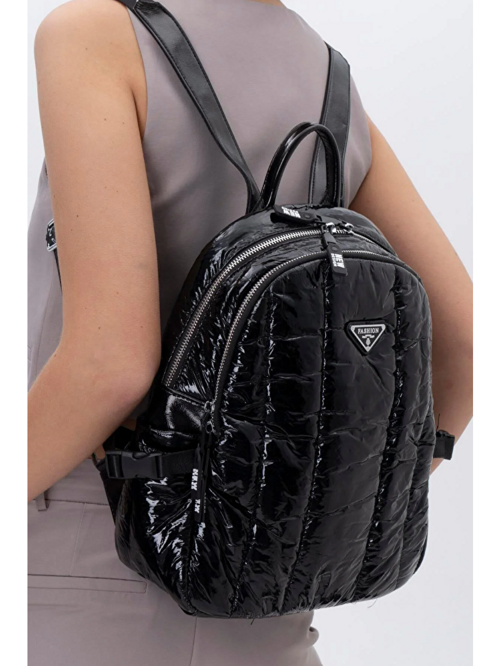 Siyah Rugan Kadın Sırt Çantası BYN1060-3