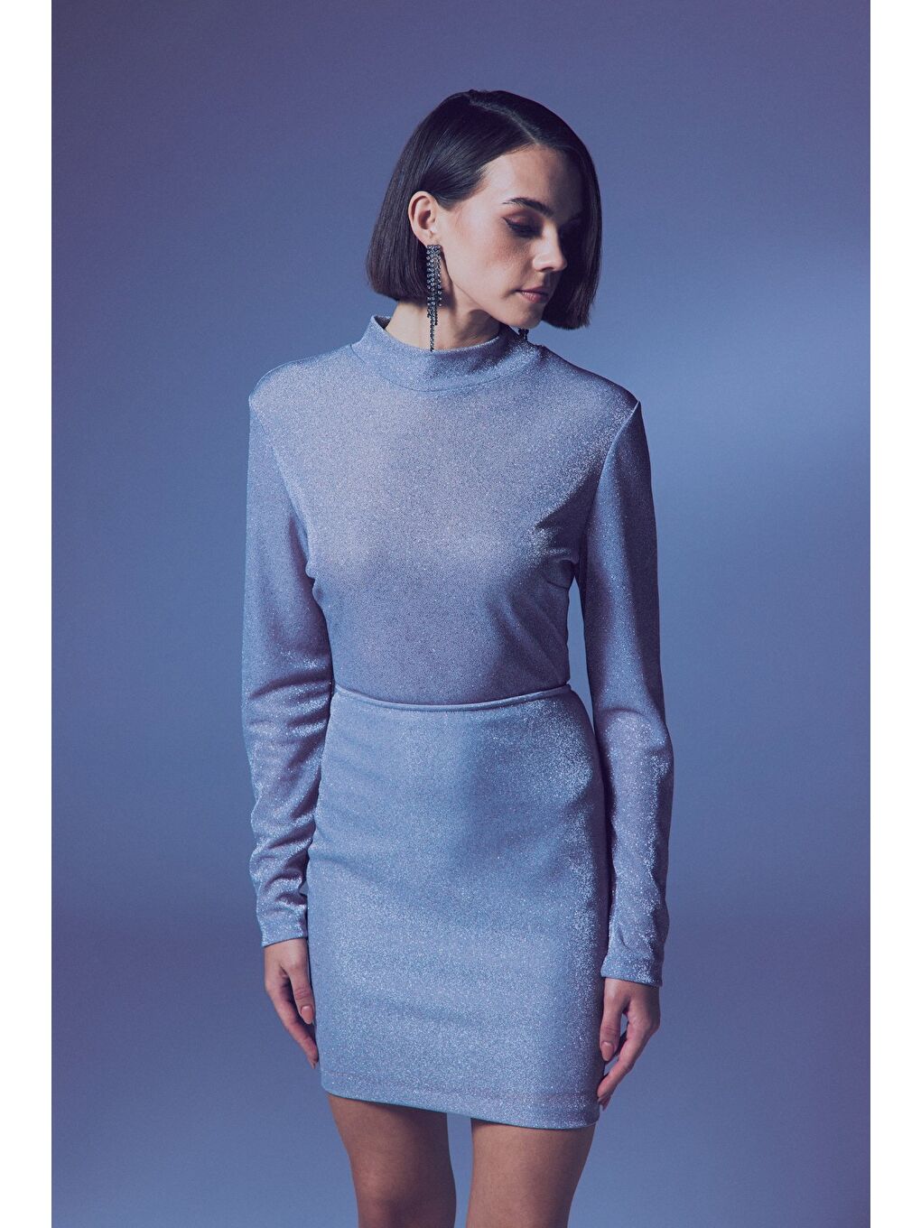 Gri Dik Yaka Simli Bodysuit - Gümüş-1