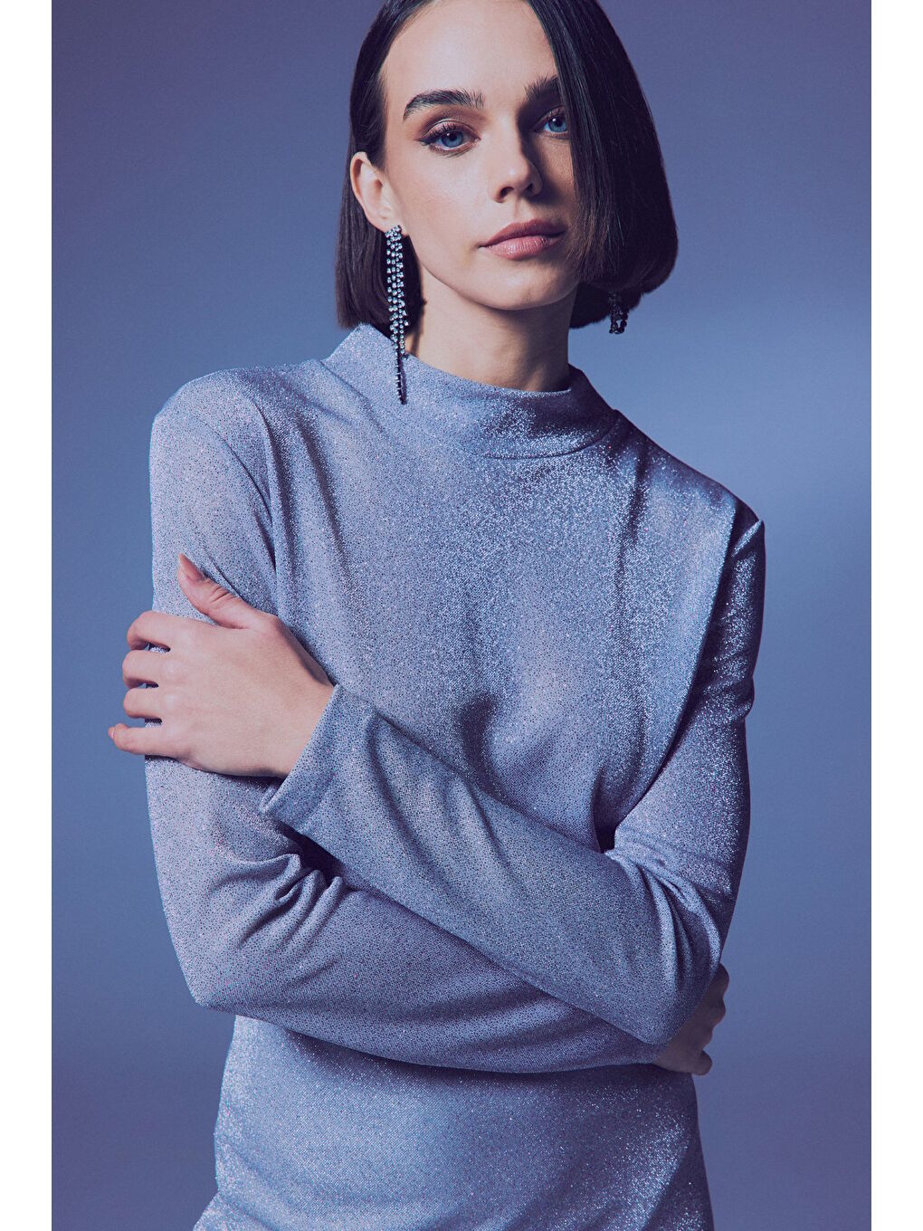 Gri Dik Yaka Simli Bodysuit - Gümüş-4