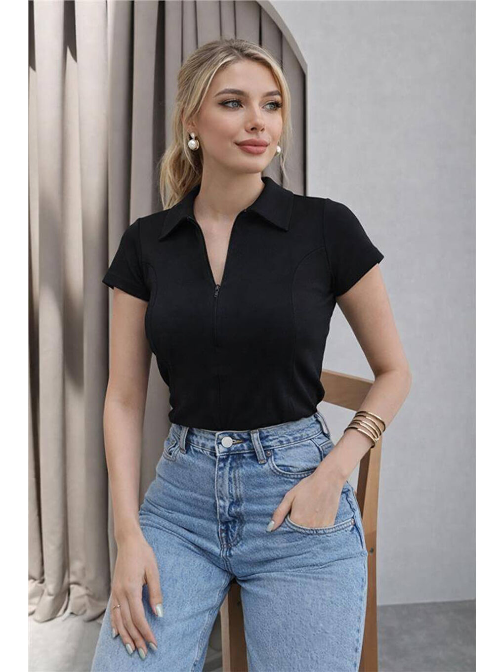Siyah Pamuklu Fermuarlı Polo Yaka Kadın T Shirt 26Y0332K1