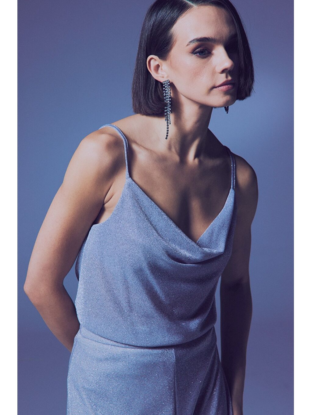 Gri Simli Degaje Yaka Bluz - Gümüş-3