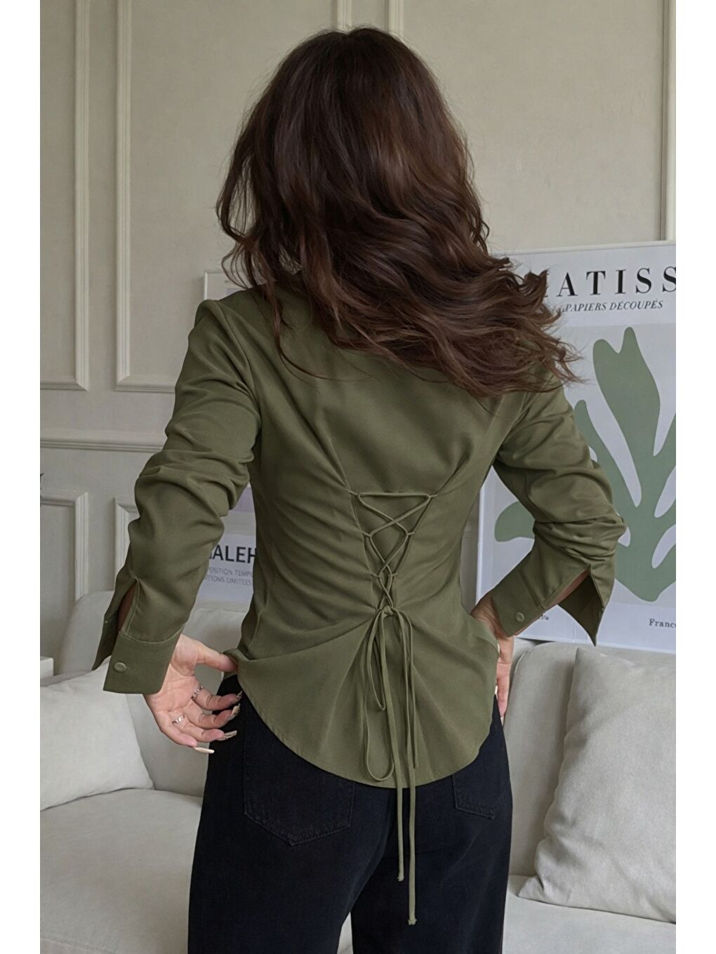 Haki Kadın Arkası Bağcıklı Gömlek Slim Fit Günlük ve Ofis Kombin Modern Tasarım-2