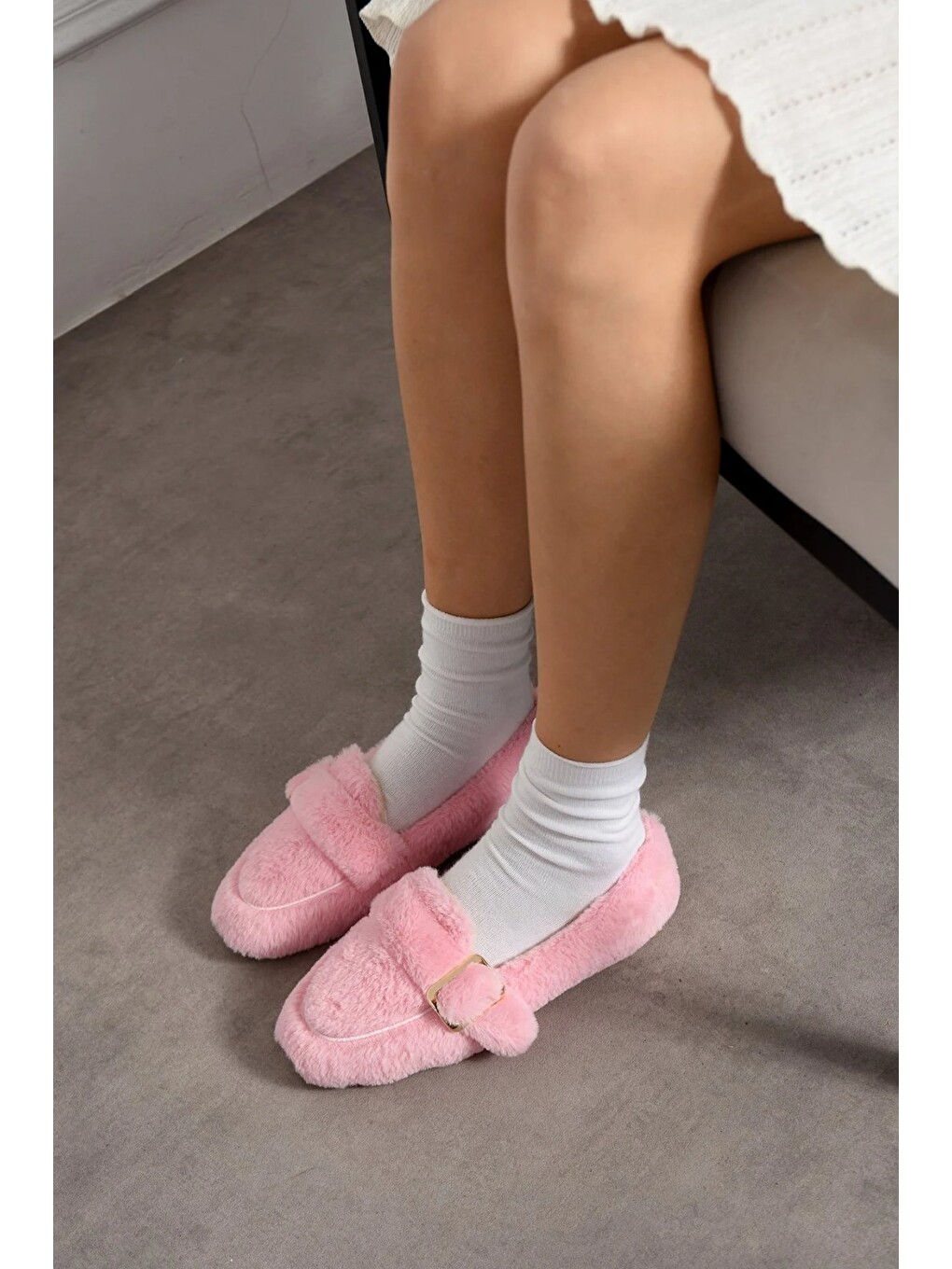 Pembe Yumuşak Pelüş Tokalı Kadın Ev Babeti Ses Yapmaz Hafif Taban Panduf Ev Babeti-1
