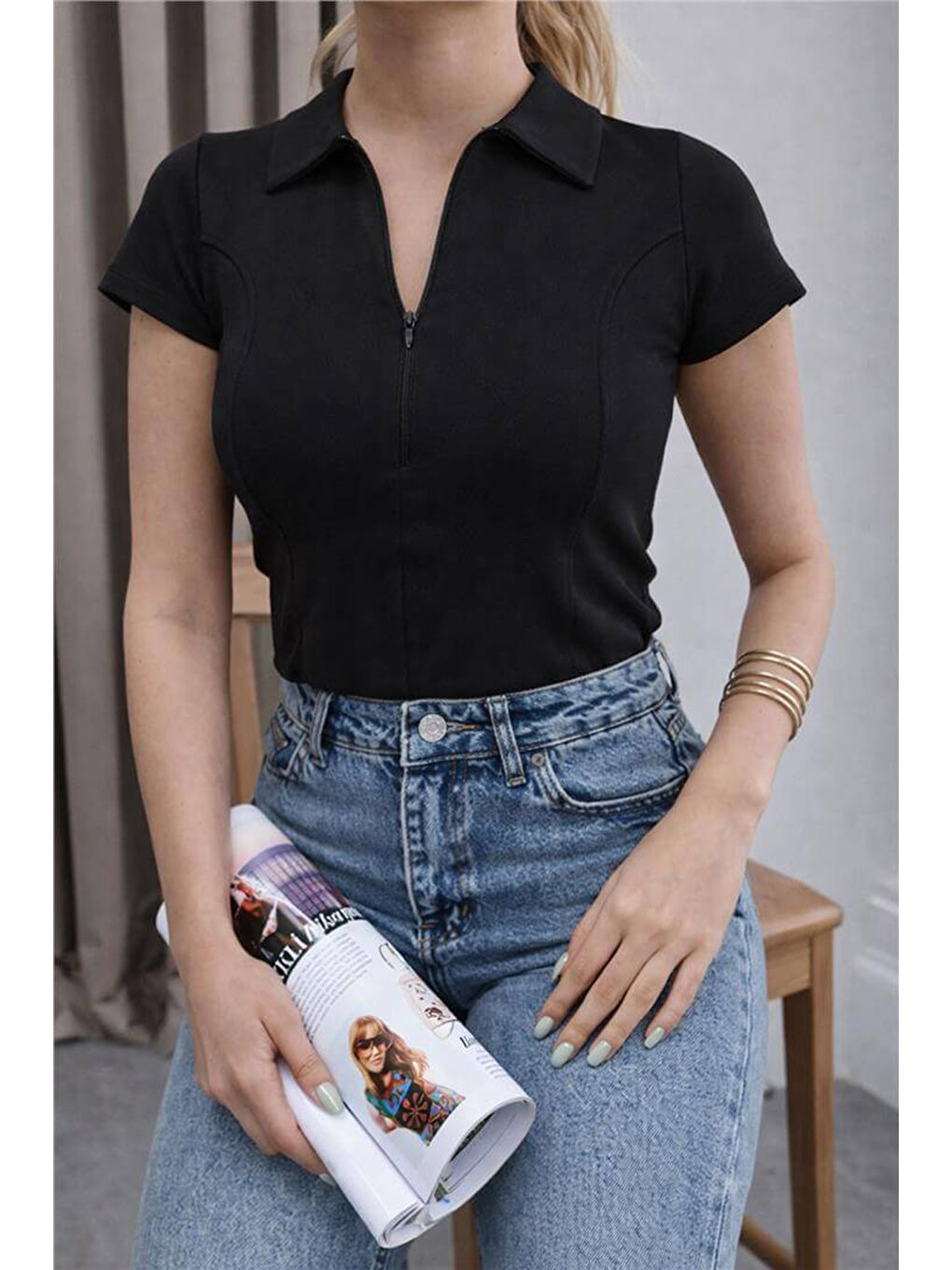 Siyah Pamuklu Fermuarlı Polo Yaka Kadın T Shirt 26Y0332K1-1