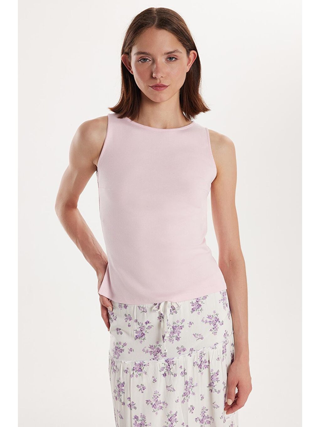 Kadın Modal Kumaş Slim Fit Dar Kesim Bisiklet Yaka Düz Basic Pembe Bluz