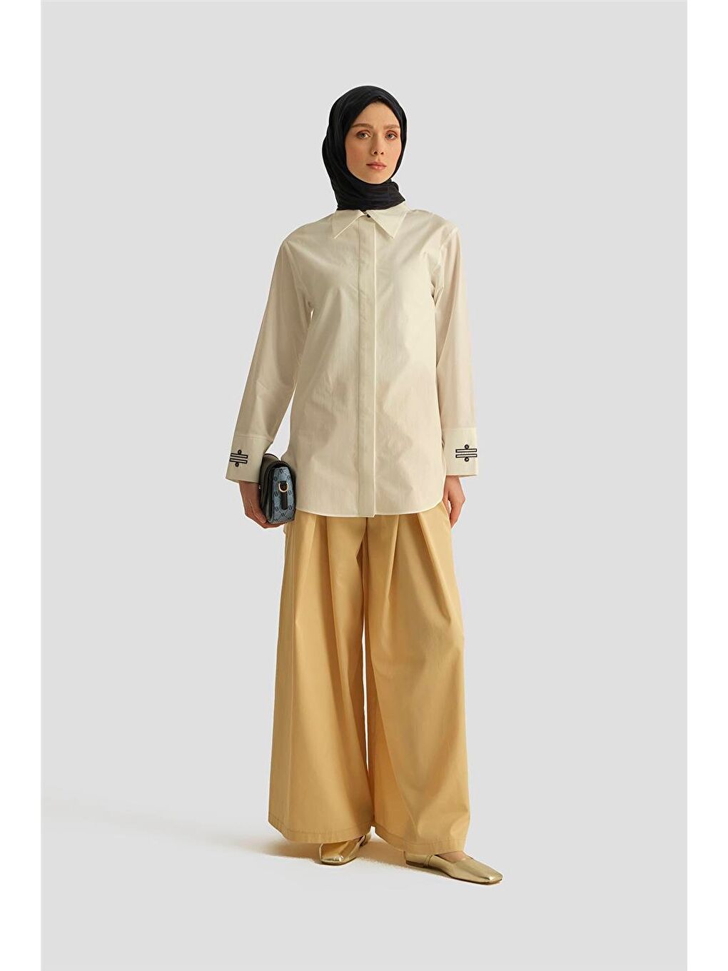 Kontrast Nakışlı Gömlek 25Y3721 Beyaz-1