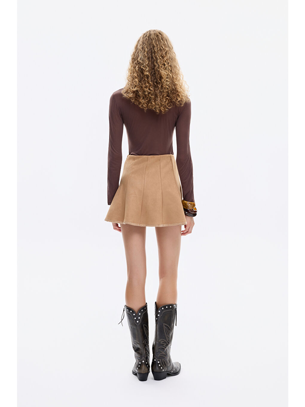 Zikzak Dikiş Detaylı Süet Görünümlü Mini Etek Bej-4