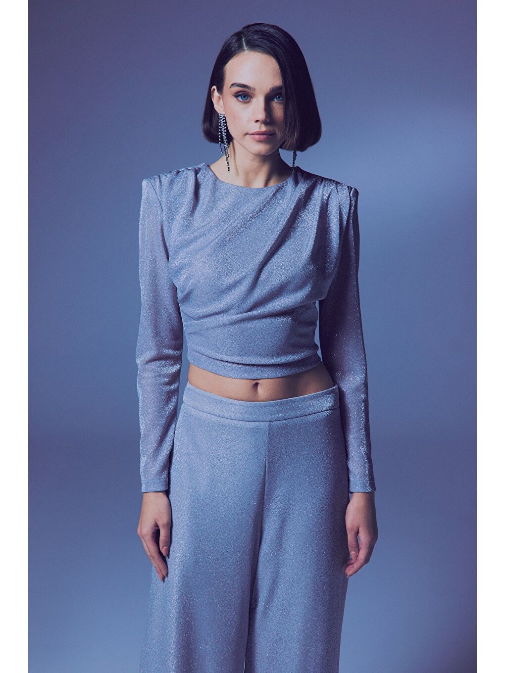 Gri Vatkalı Simli Bluz - Gümüş