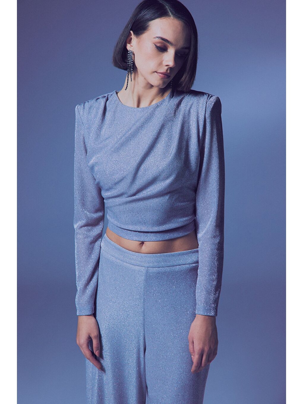 Gri Vatkalı Simli Bluz - Gümüş-3