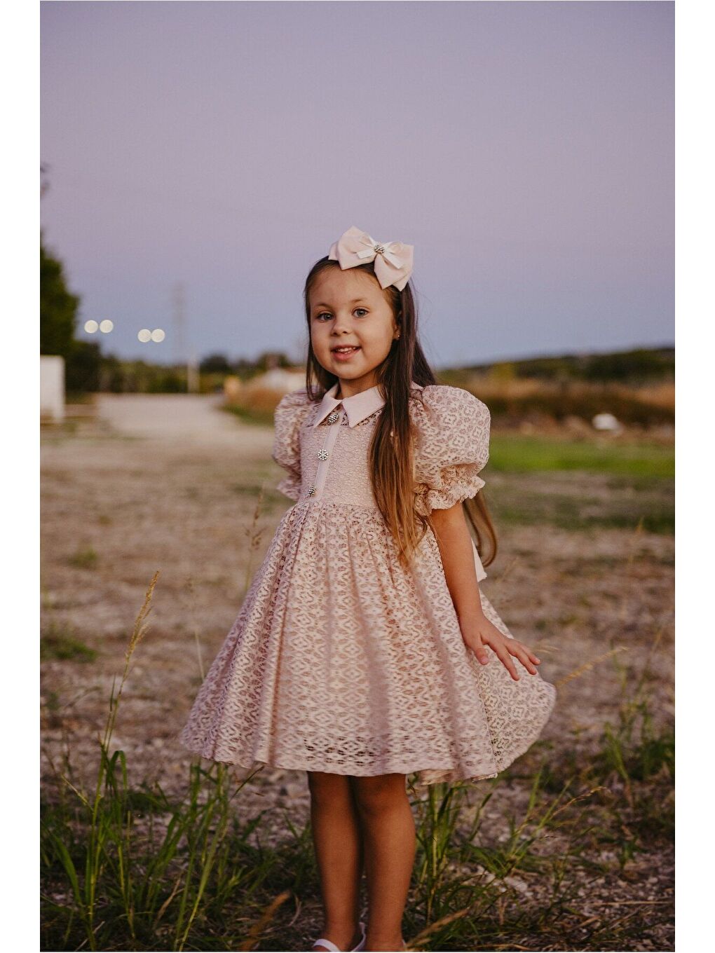 Pembe Dantel Detaylı Kabarık Kollu Kız Çocuk Özel Kısa Elbise_M2449-2