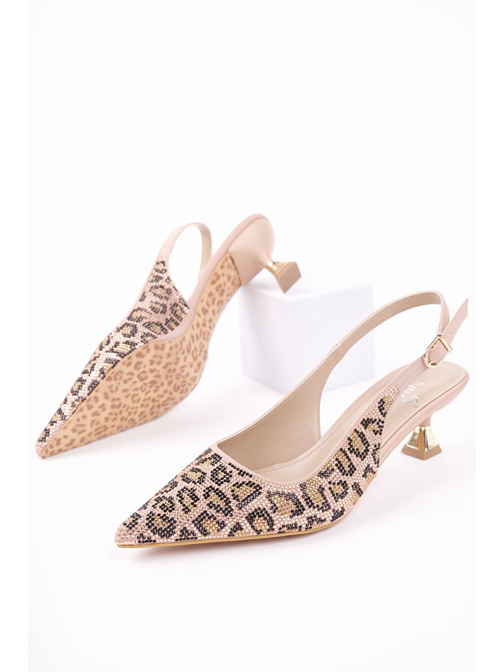 Bej RASHİDA Kadın Sivri Burun Leopar Detaylı Arkası Açık Günlük Klasik Topuklu Abiye Ayakkabı-1
