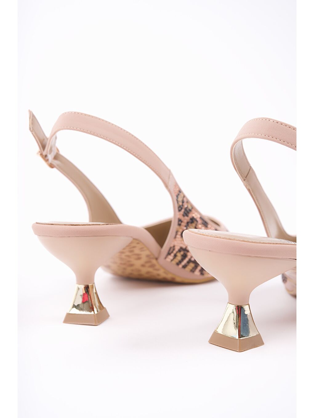 Bej RASHİDA Kadın Sivri Burun Leopar Detaylı Arkası Açık Günlük Klasik Topuklu Abiye Ayakkabı-2