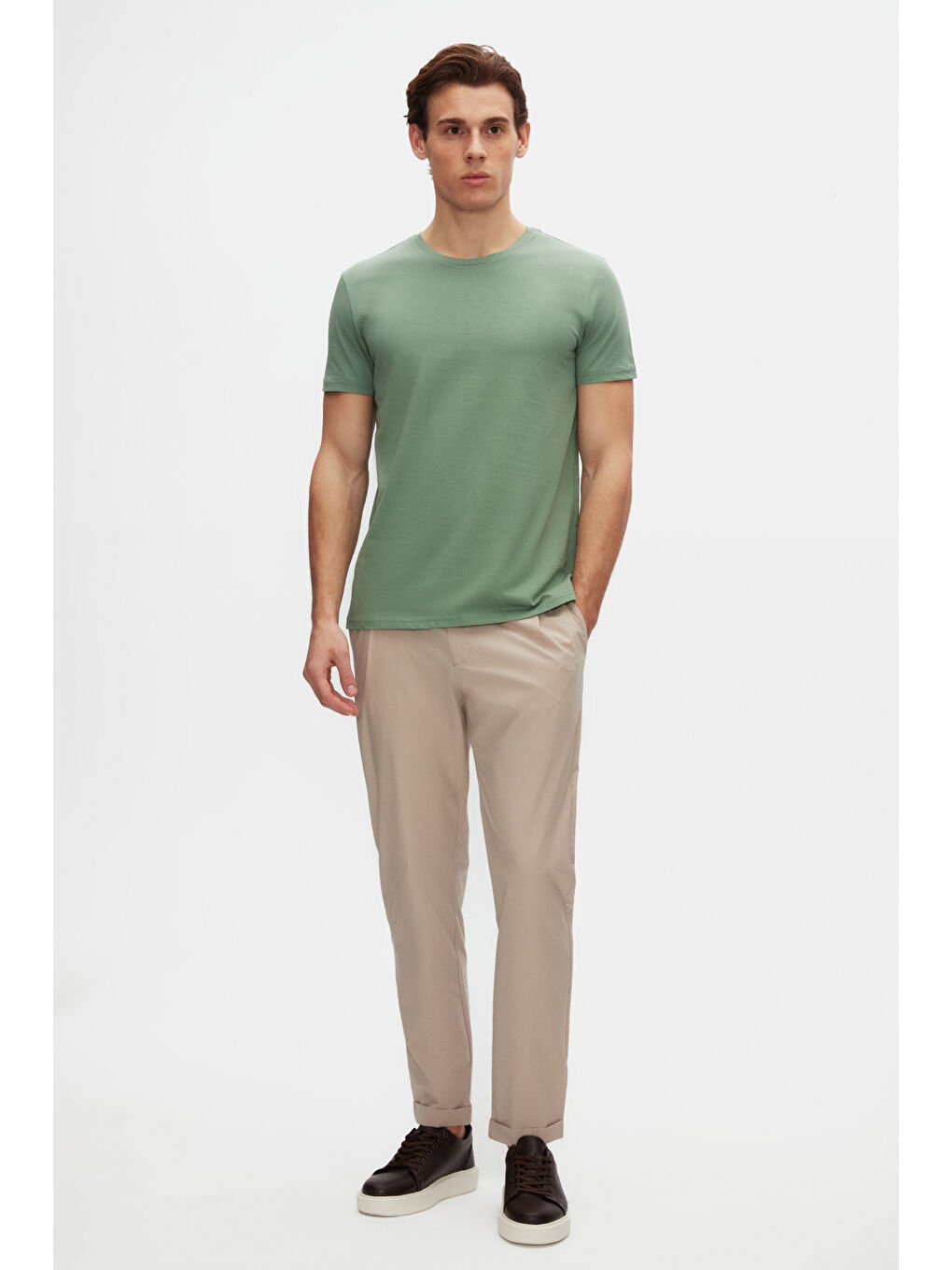 Slim Fit Yeşil Bisiklet Yaka %100 Pamuklu Nefes Alabilen T-Shirt-3