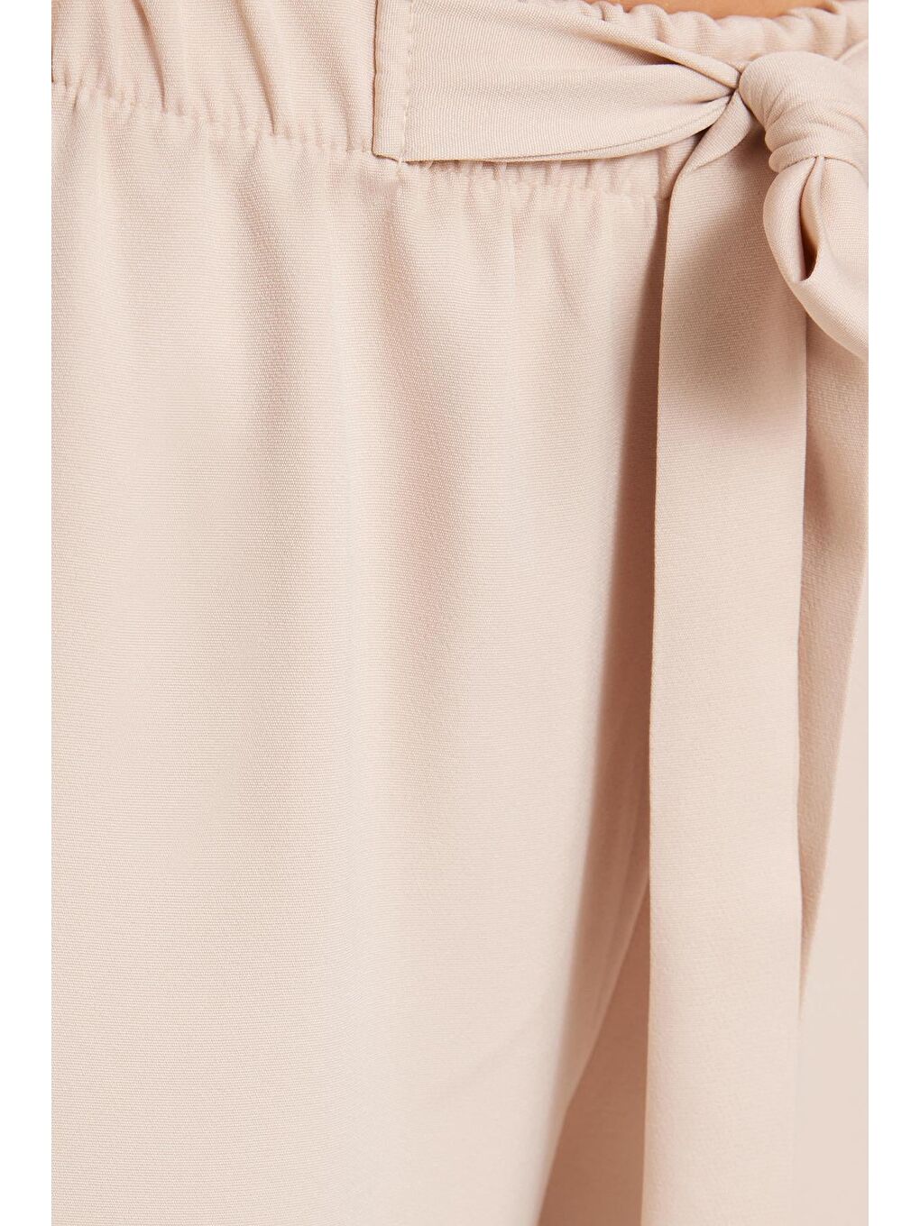 Kadın Relax Fit Rahat Kesim Lastikli Kuşak Bağlamalı Geniş Paça Açık Bej Pantolon-5