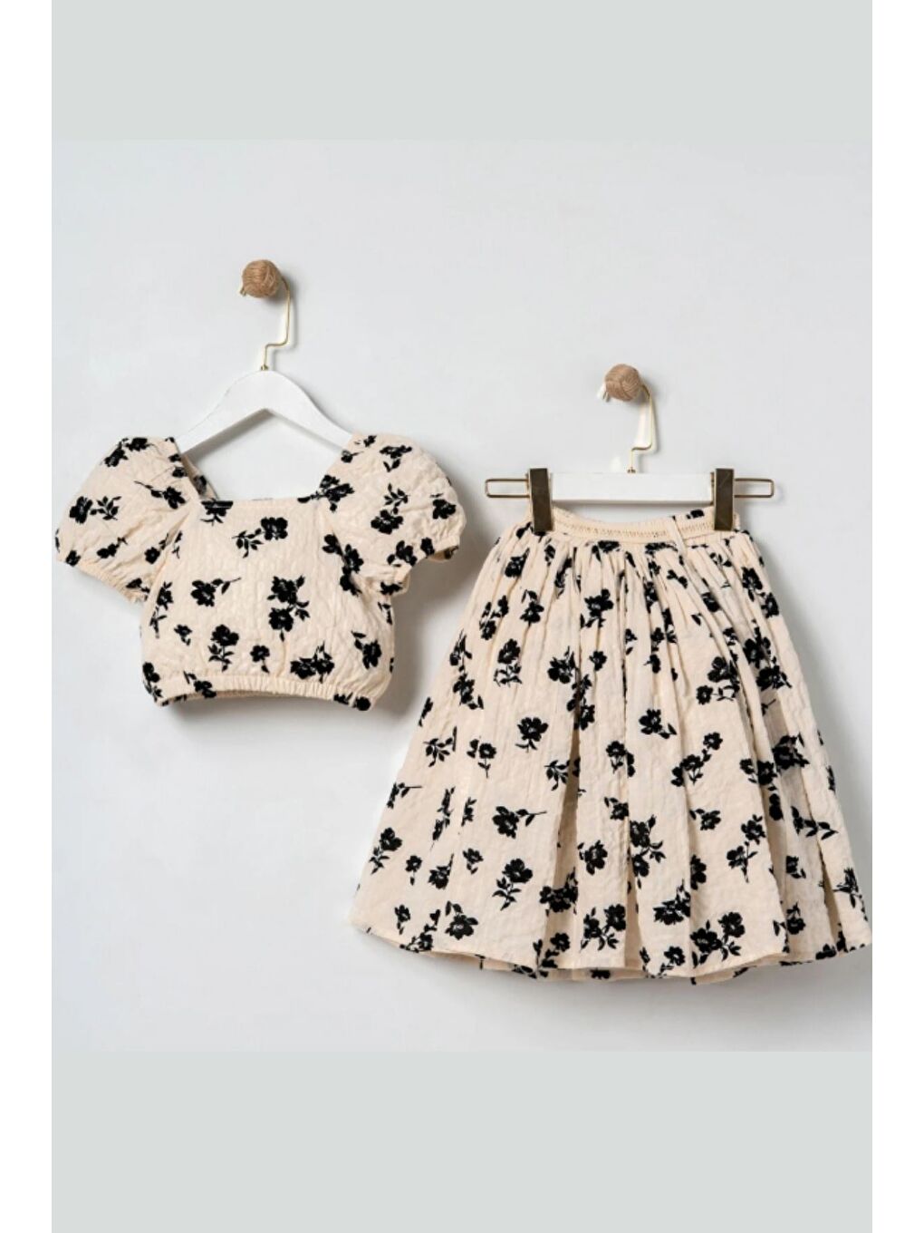 Ekru Kız Çocuk Çiçek Desenli Vintage Etek Ve Bluz Takım-4