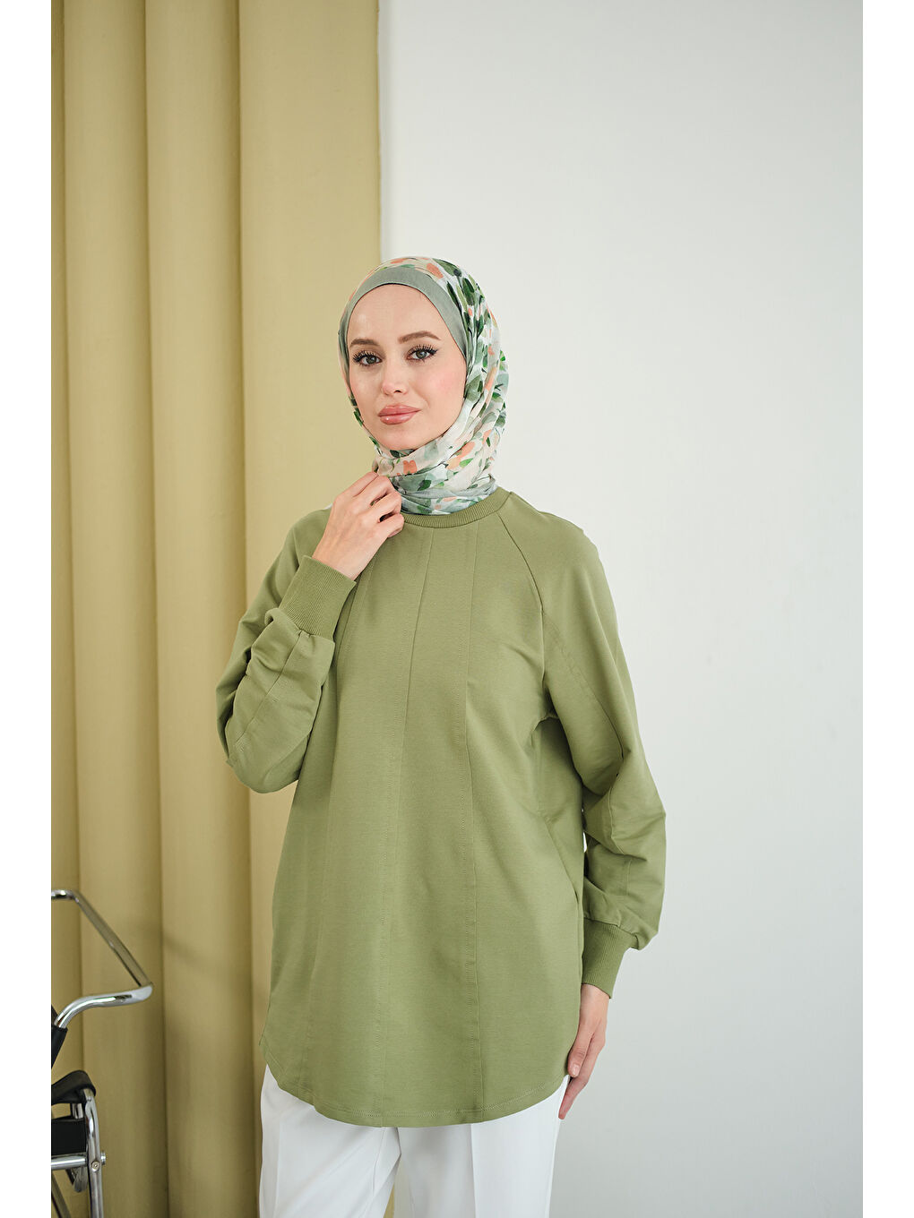 Kadın Dikiş Detaylı Bisiklet Yaka Sweat Yeşil-2