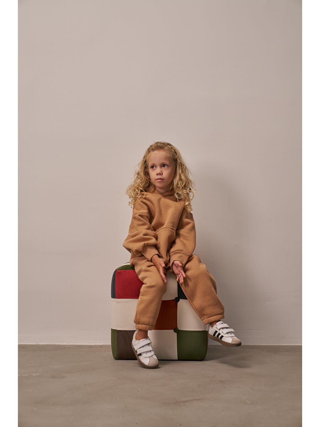 Kahverengi Sütlü Kahve Çocuk Kanguru Cepli Oversize Eşofman Takımı-5