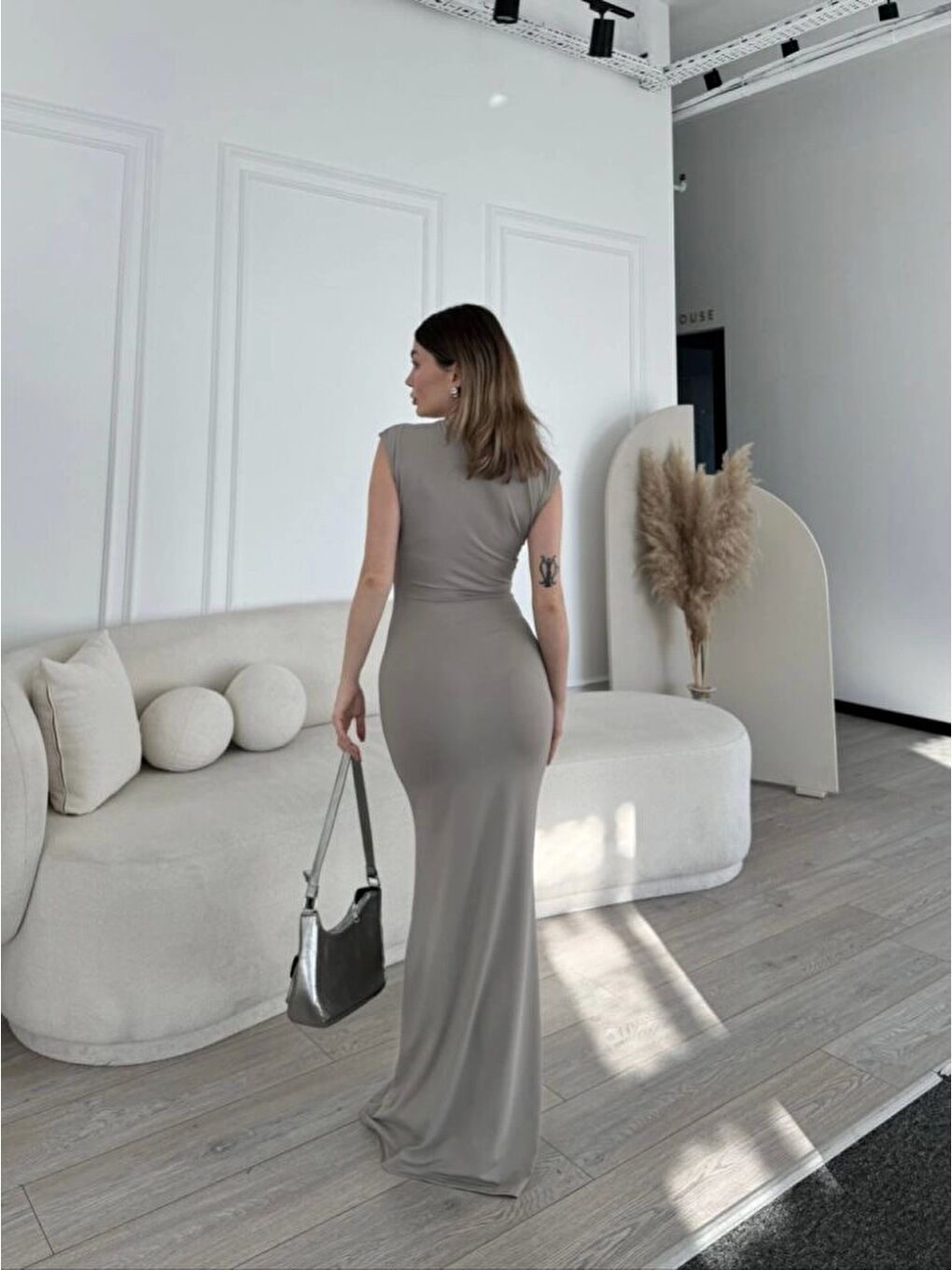 Kolsuz Uzun Elastanlı Elbise - Gri-3