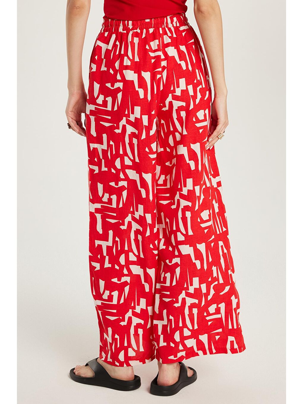 Karışık Kadın Regular Fit Beli Bağcıklı Geniş Paça Baskılı Pantolon-4