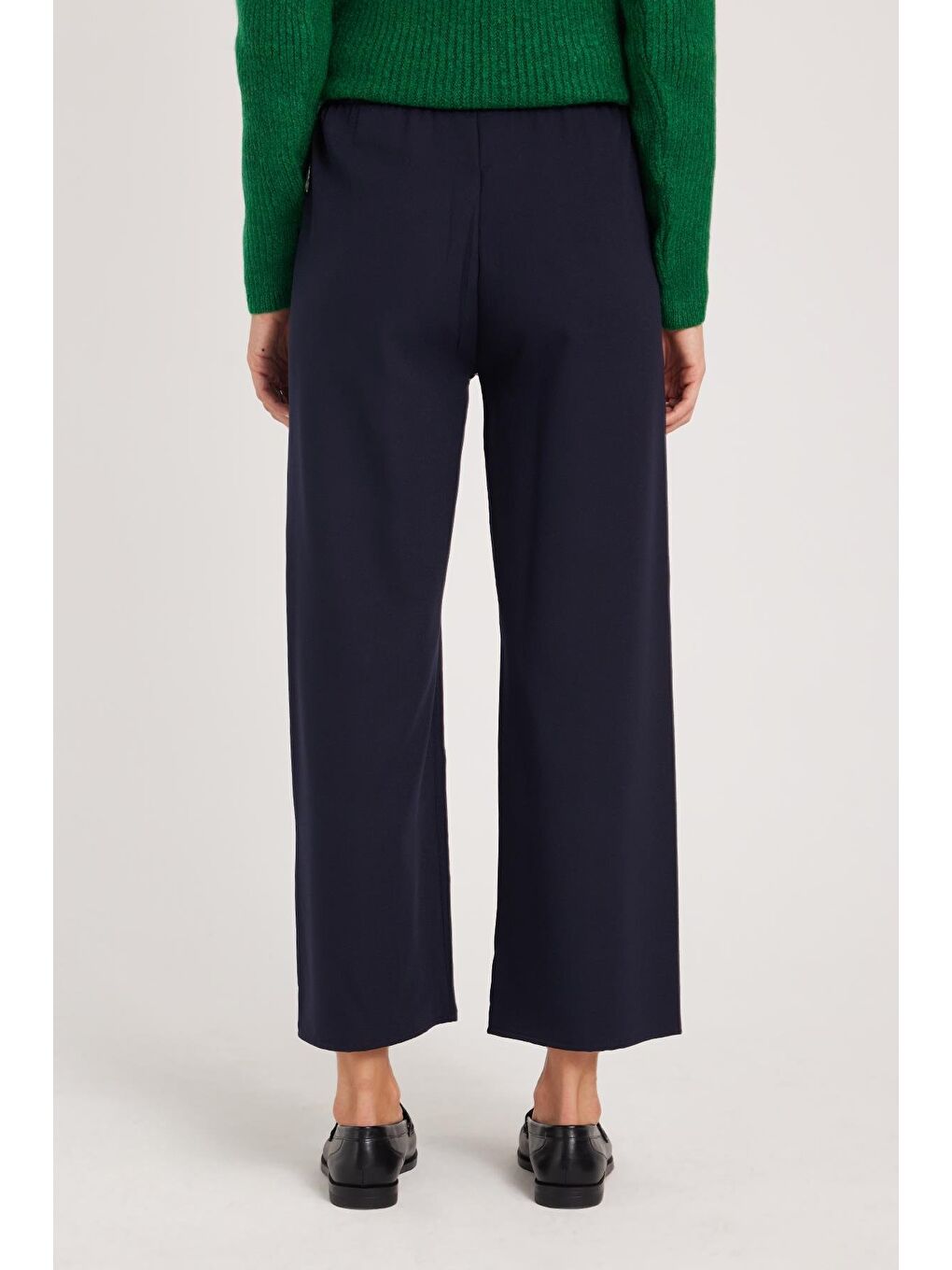 Kadın Relax Fit Rahat Kesim Lastikli Kuşak Bağlamalı Geniş Paça Lacivert Pantolon-6