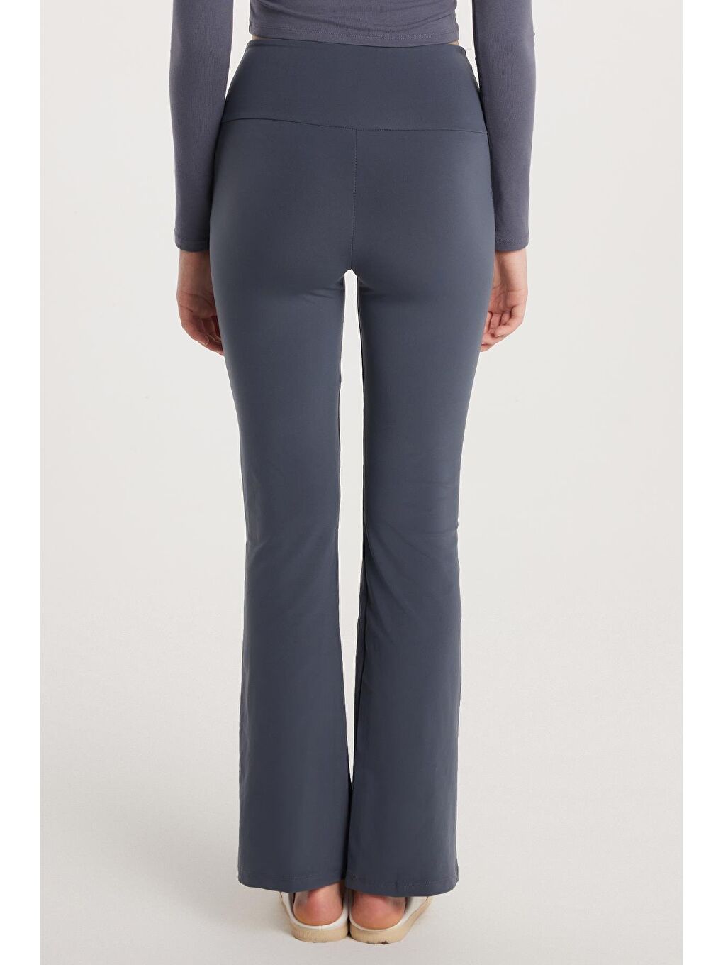 Kadın Slim Fit Dar Kesim Geniş Paça Antrasit Pantolon-4