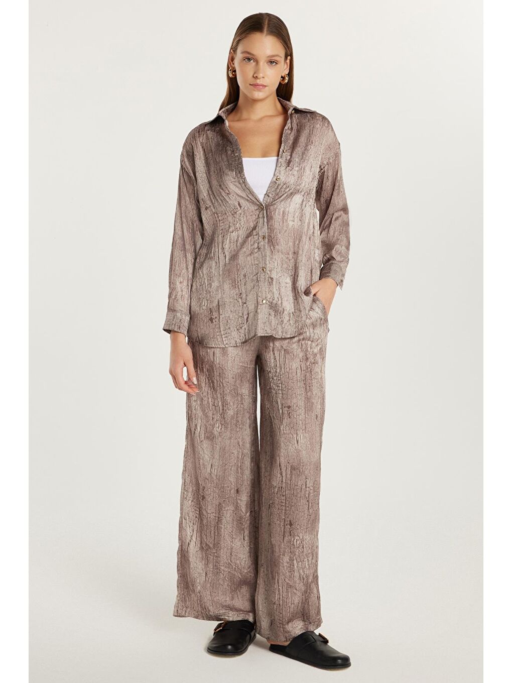 Bej Kadın Slim Fit Lastikli Baskılı Geniş Paça Vizon Pantolon-3