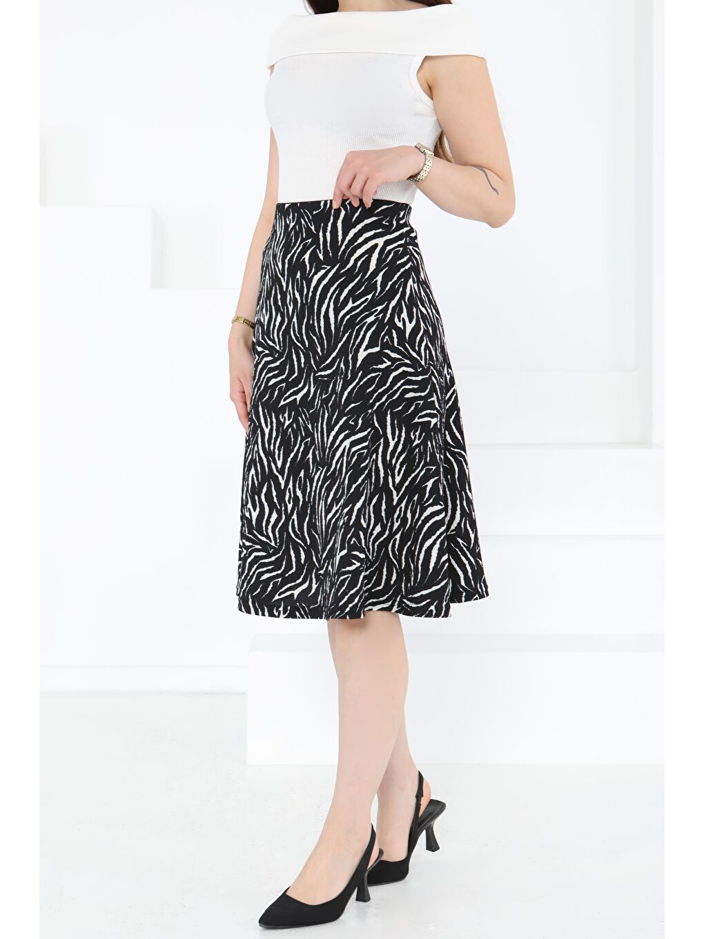 Desenli Mini Boy Etek Siyah - 27236-3