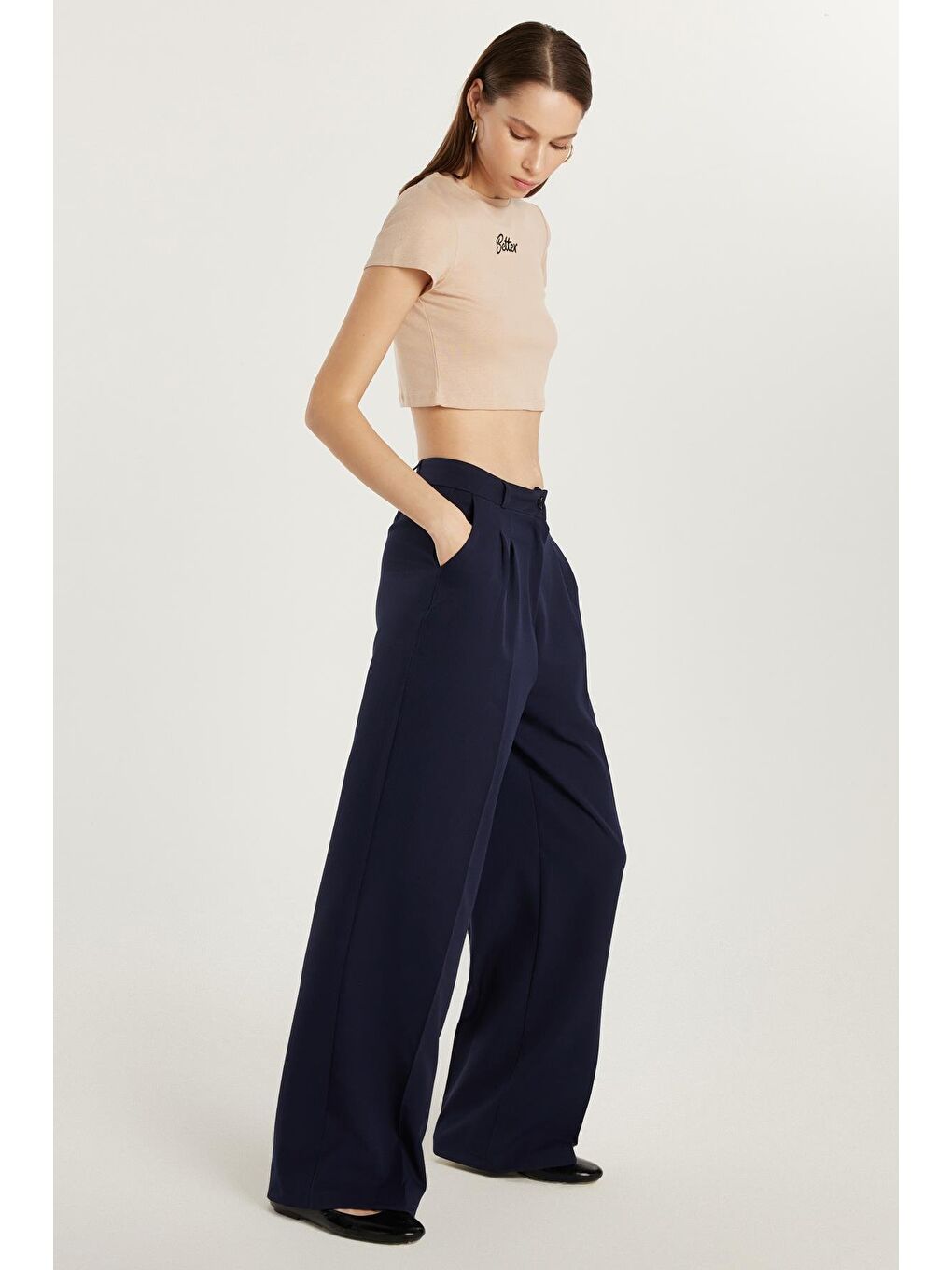 Kadın Regular Fit Pileli İspanyol Paça Lacivert Pantolon-3