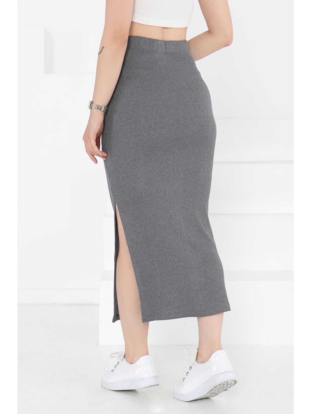 Gri Yırtmaçlı Etek Füme - 27233-3