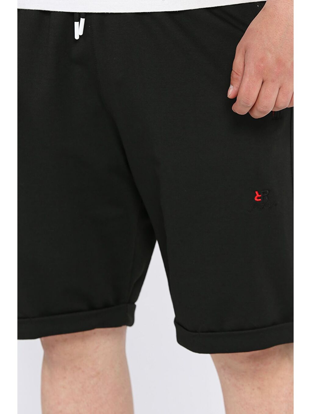 Siyah Erkek Bel Lastikli Cep Fermuarlı Duble Paça Şort-3