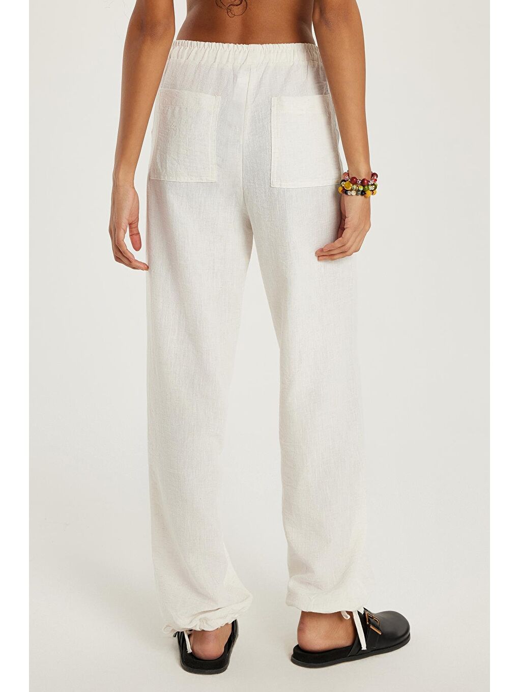 Kadın Relax Fit Rahat Kesim Beli Lastikli Bağlamalı Ekru Pantolon-3