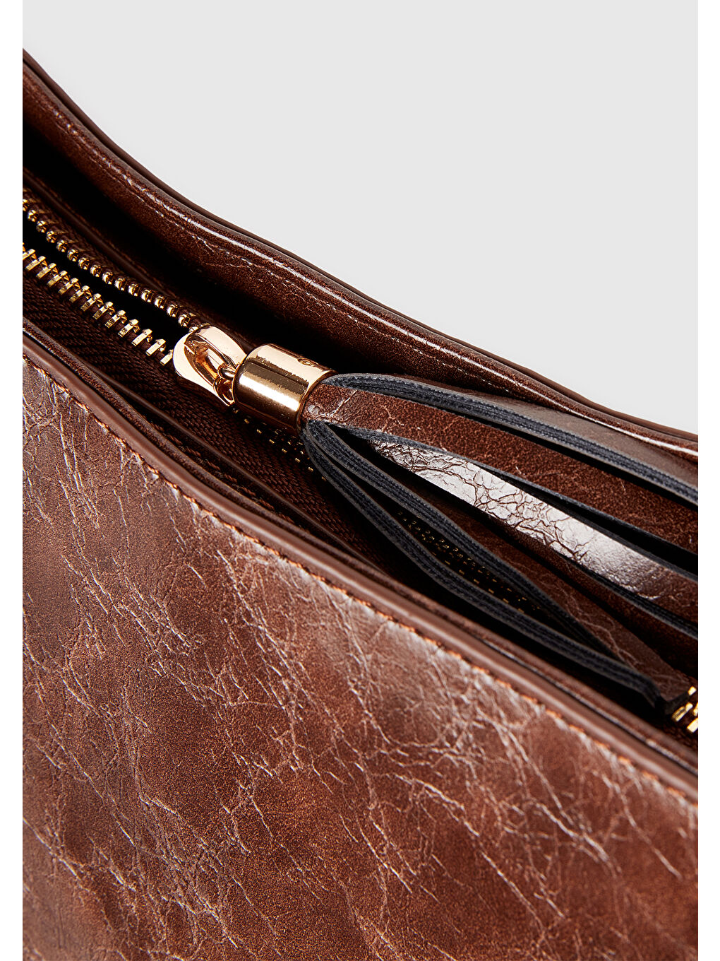 Kadın Koyu Kahverengi Suni Deri Parlak Fermuarlı Omuz Çantası-2