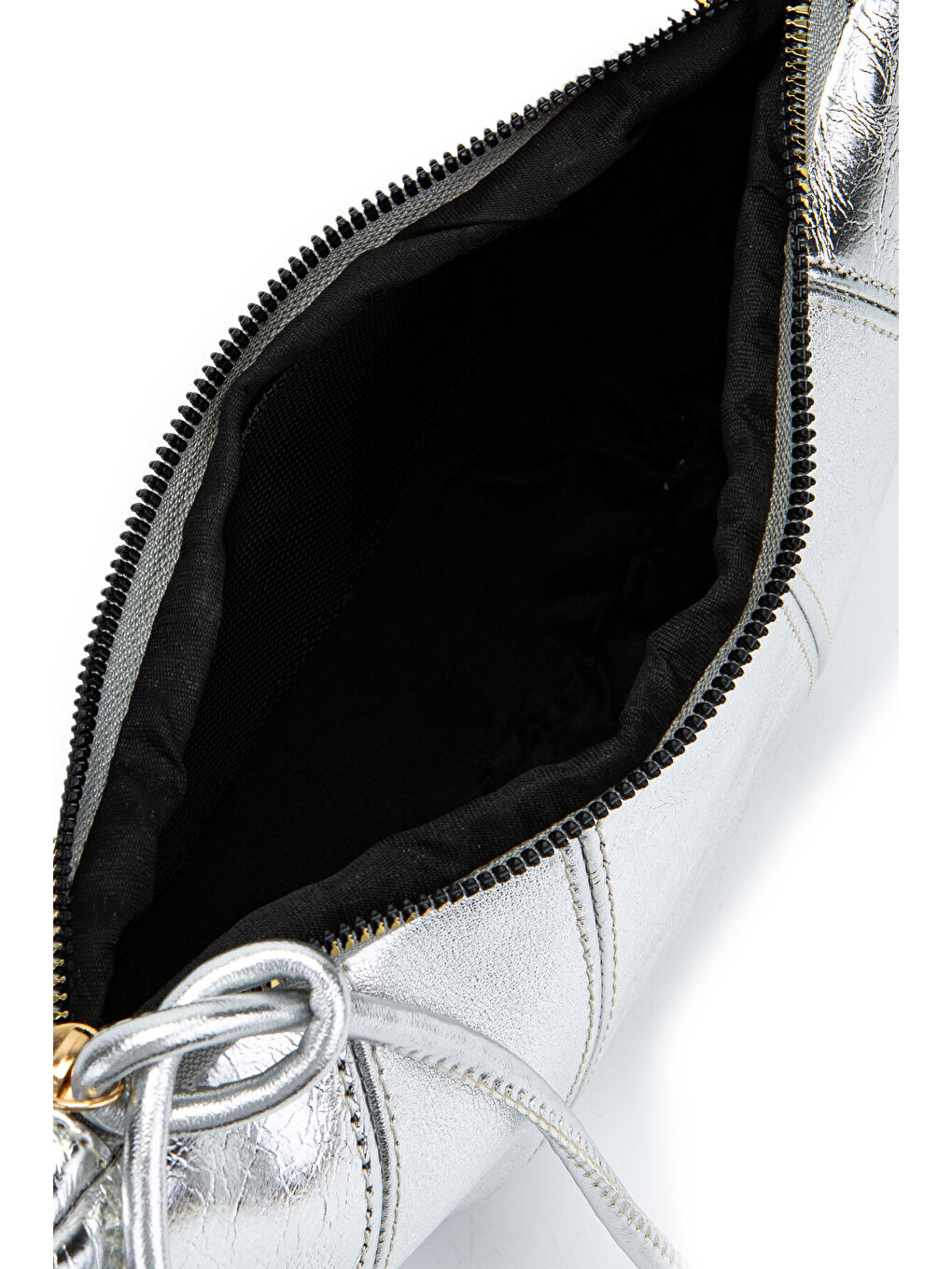 Gri İp Sarkıt Detaylı Suni Deri Bohem Tarz Wade Kadın Çapraz Çanta Gümüş-3