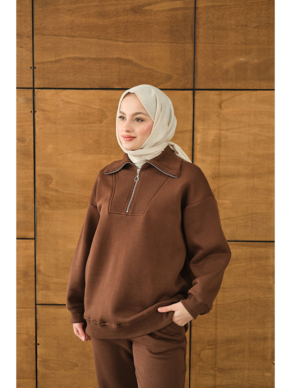 Kadın Yarım Fermuarlı Sweat Kahverengi-4