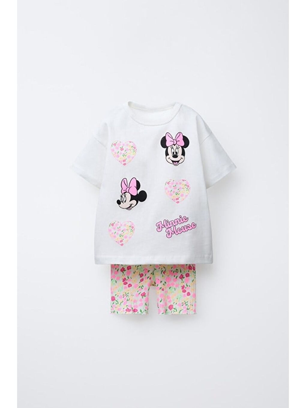 Karışık Kız Çocuk Pamuklu Beyaz Kalp Ve Fiyonklu Fare Baskılı T-Shirt Şort Takım