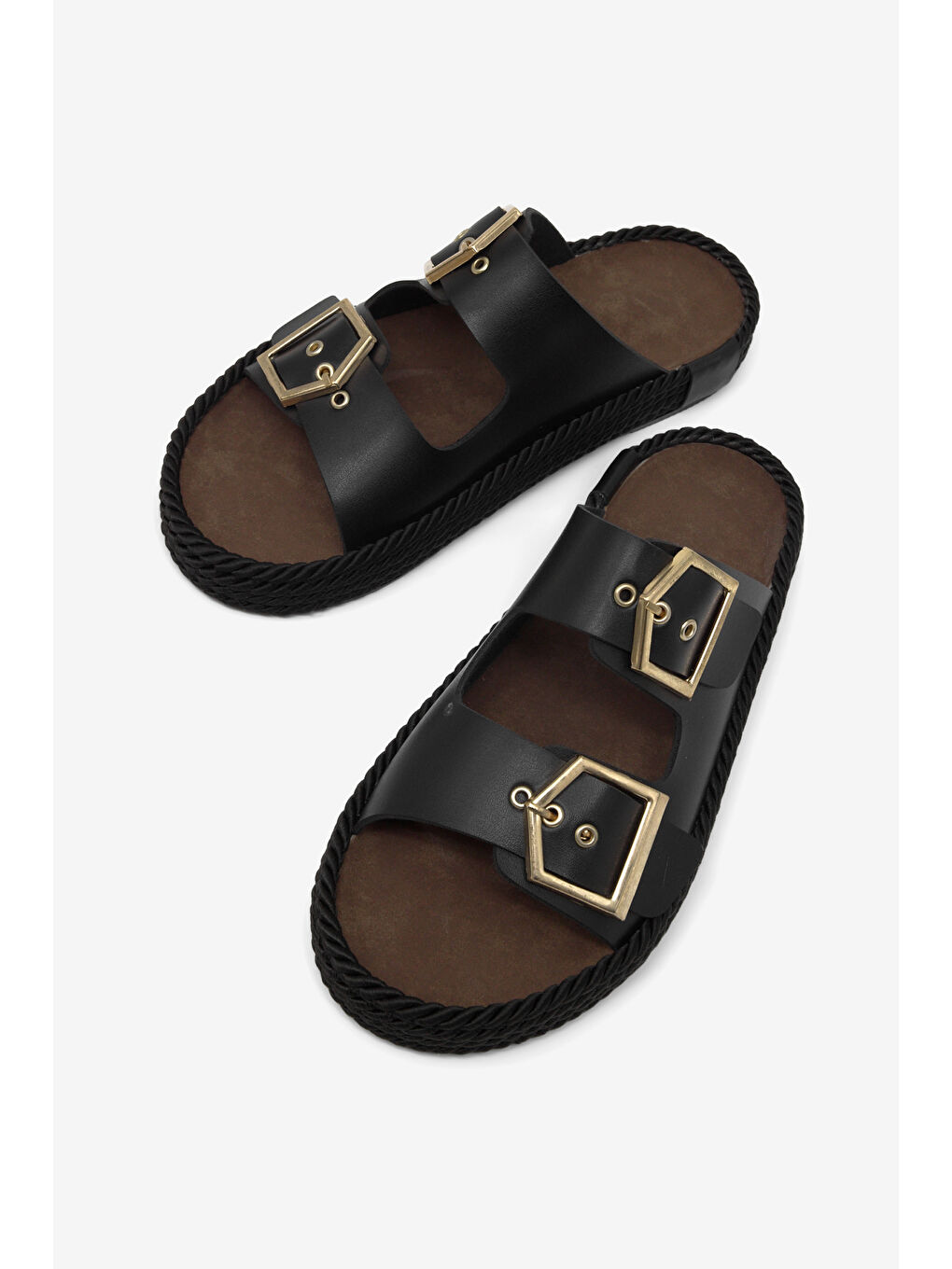 Kadın Siyah Rahat Kalıp Hazır Taban Tokalı Terlik