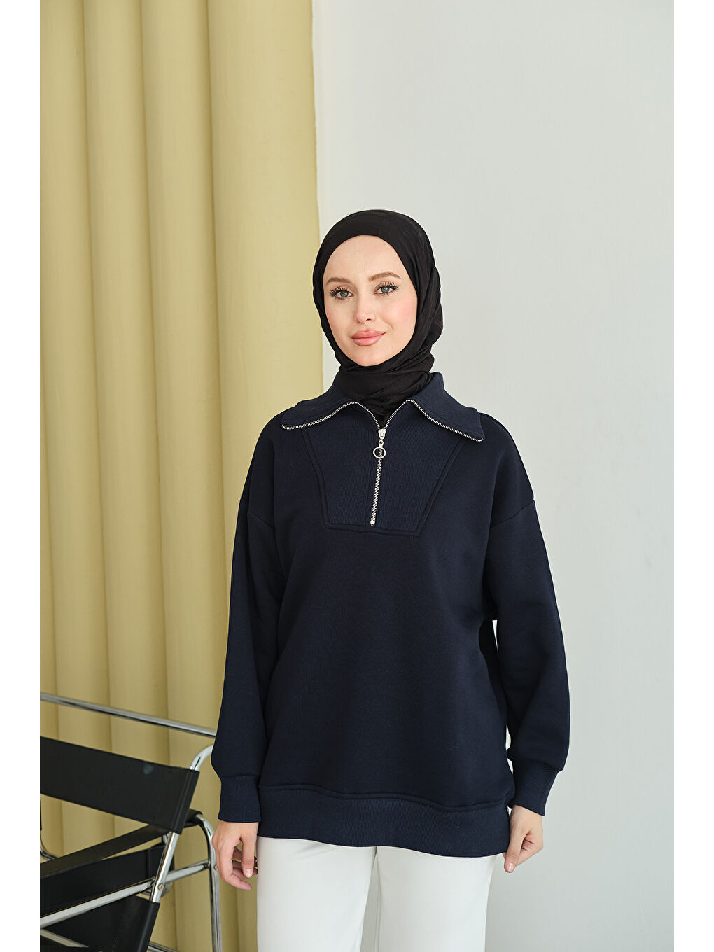 Kadın Yarım Fermuarlı Sweat Lacivert-1