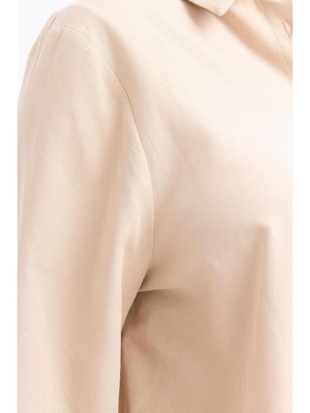 Bej-Manşeti Yırtmaç Detaylı Büyük Beden Keten Gömlek-3