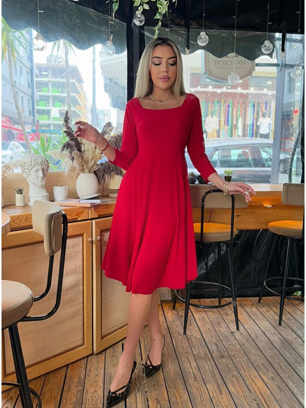 Kırmızı Kadın Kare Yaka Truvakar Kol Fırsat ürün Midi Boy Elbise-1