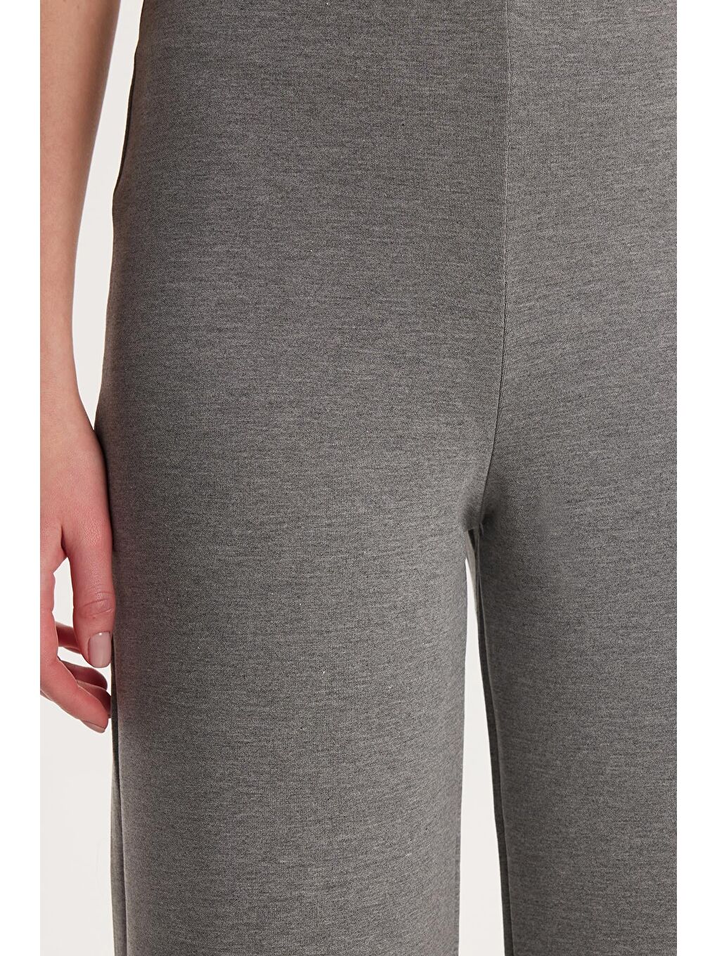 Kadın Relax Fit Rahat Kesim Lastikli Geniş Paça Modal Antrasit Pantolon-2